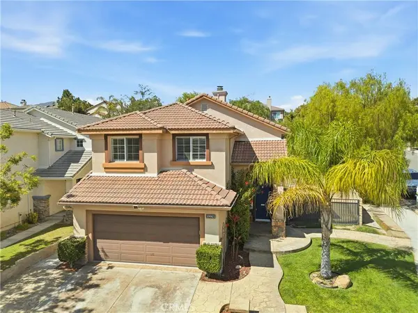 19903 Rhona PL, Saugus, CA 91350