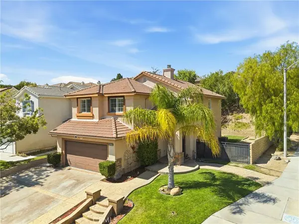 19903 Rhona PL, Saugus, CA 91350