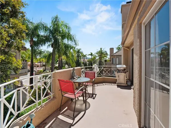 23735 Del Monte #170, Valencia, CA 91355