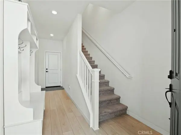 27129 Valley Oak, Valencia, CA 91381