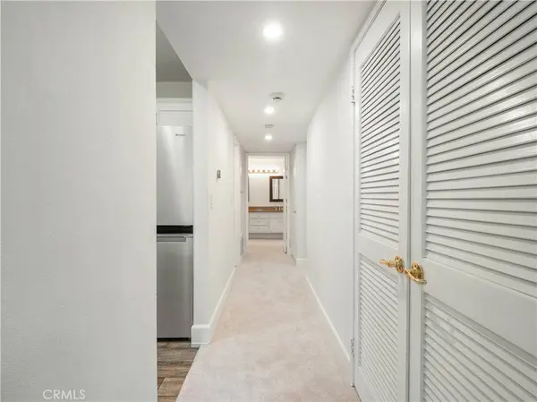 23735 Del Monte #170, Valencia, CA 91355