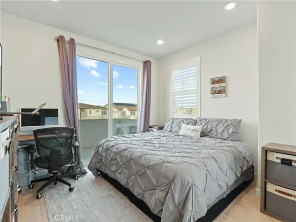 27129 Valley Oak, Valencia, CA 91381
