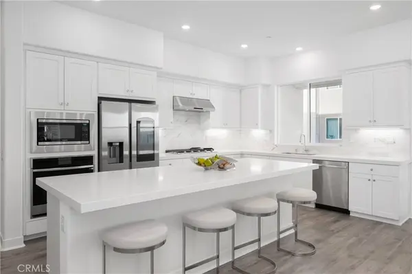 27225 Cranmore #101, Valencia, CA 91381