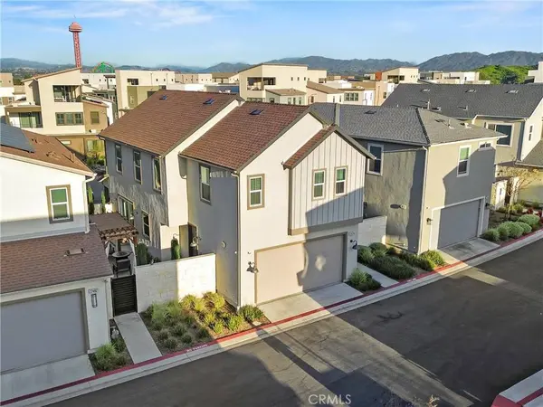 27478 Boulderview, Valencia, CA 91381