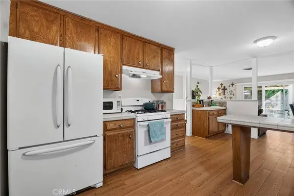 26801 Alcon, Saugus, CA 91350