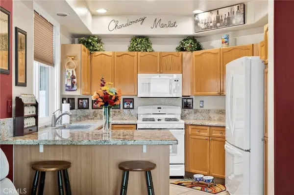 30418 Daisy CT, Castaic, CA 91384