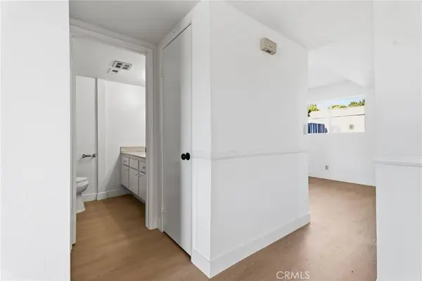 26853 Avenida Terraza, Saugus, CA 91350