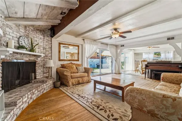 20812 Devonshire, Chatsworth, CA 91311