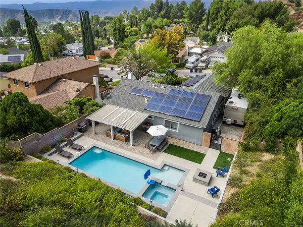 27394 Onlee, Saugus, CA 91350