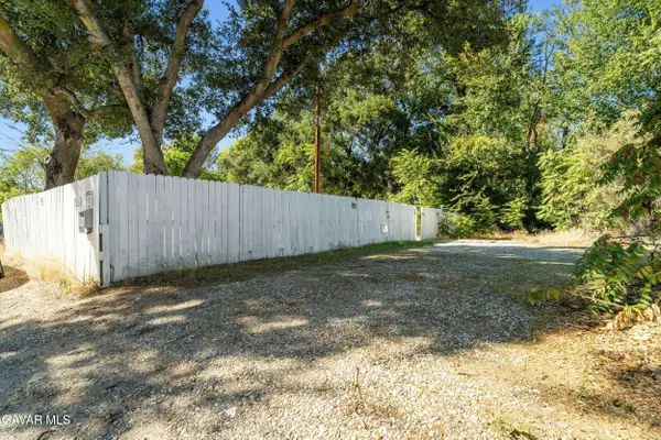13111 Sierra HWY