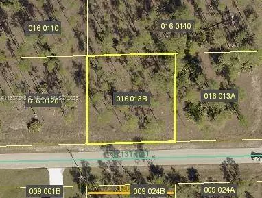 2005 E 14th St, Lehigh Acres, FL 33971