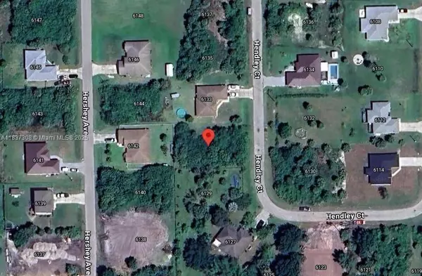 6131 Hendley Ct, Lehigh Acres, FL 33905