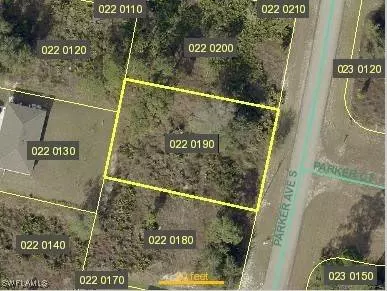 528 Parker AVE S, Lehigh Acres, FL 33974