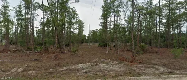 2005 E 13th ST, Lehigh Acres, FL 33972
