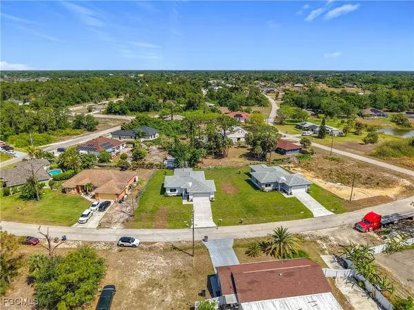 829 Wabash ST, Lehigh Acres, FL 33974