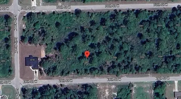 3312 69th ST W, Lehigh Acres, FL 33971