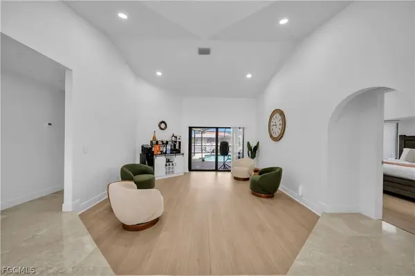 2909 SW 38th TER, Cape Coral, FL 33914