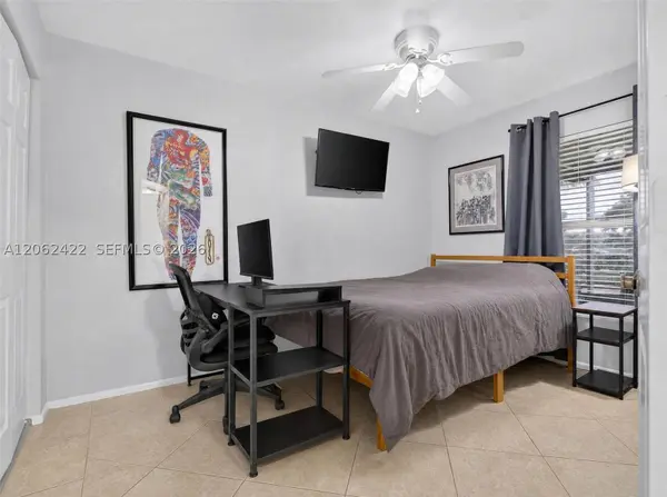 23410 Liberty Bell Ter, Boca Raton, FL 33433