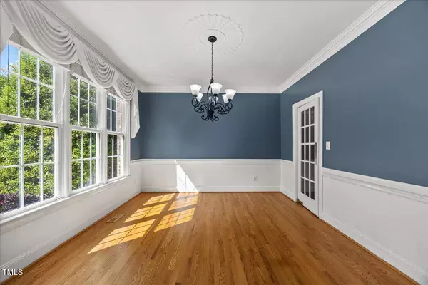 210 Highlands Lake Drive, Cary, NC 27518