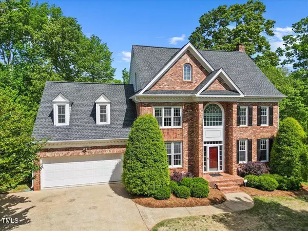 210 Highlands Lake Drive, Cary, NC 27518