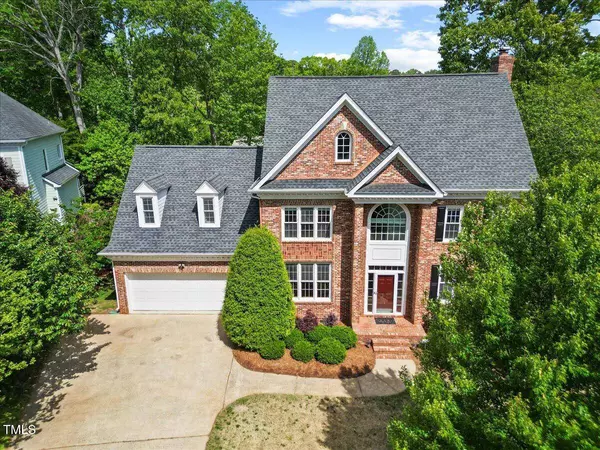 210 Highlands Lake Drive, Cary, NC 27518