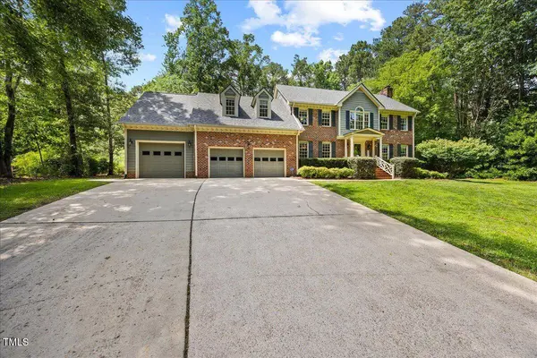 1005 Enderbury Drive, Raleigh, NC 27614