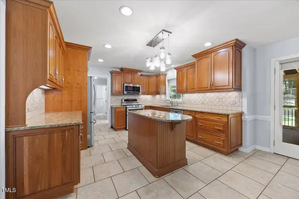 1005 Enderbury Drive, Raleigh, NC 27614