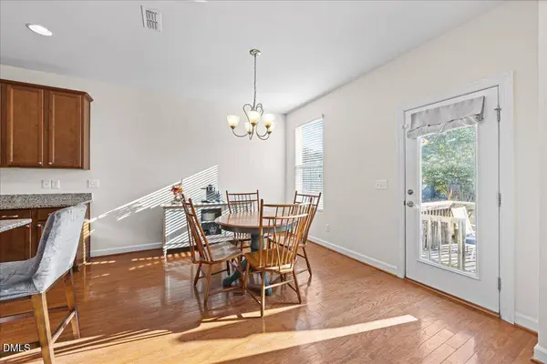 700 Maple Brook RD, Fuquay Varina, NC 27526