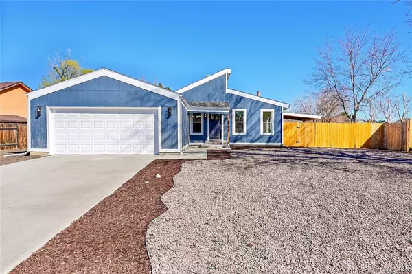 4414 Ridge DR, Pueblo, CO 81008