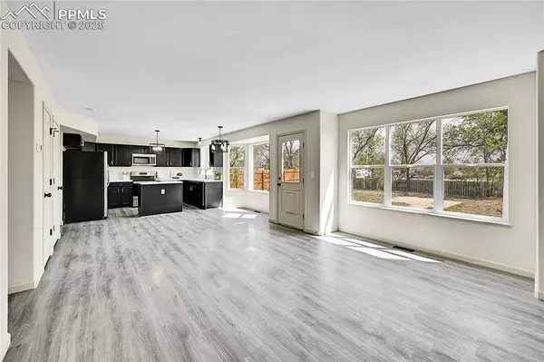 7039 Ancestra DR, Fountain, CO 80817