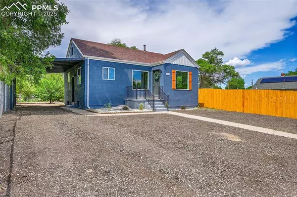 2015 E 10th ST, Pueblo, CO 81001