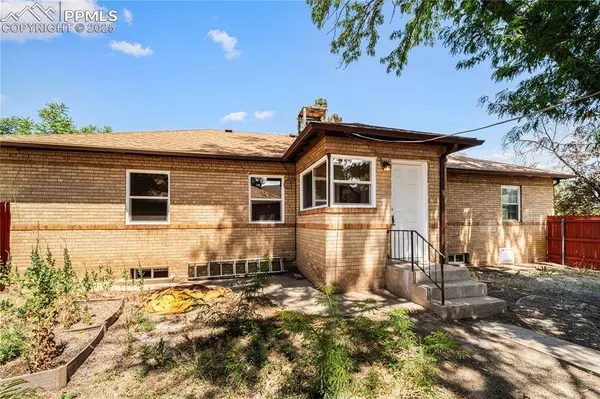 324 W Grant AVE, Pueblo, CO 81004