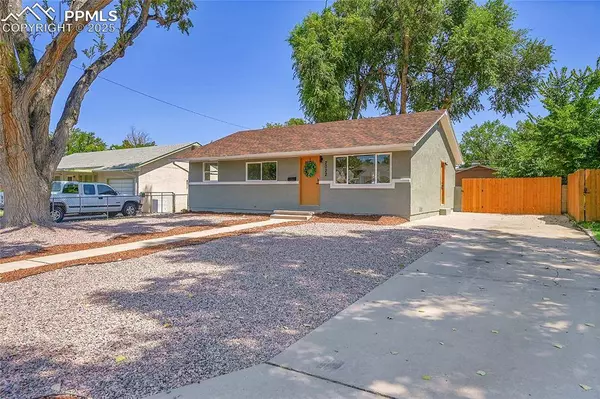 2022 Ridgewood LN, Pueblo, CO 81005