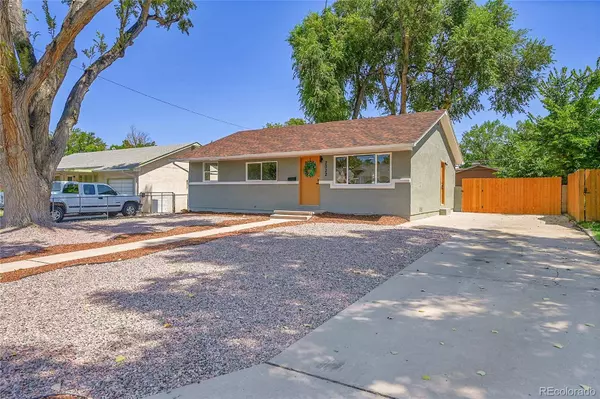 2022 Ridgewood LN, Pueblo, CO 81005