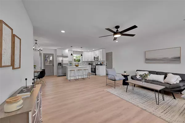 2022 Ridgewood LN, Pueblo, CO 81005