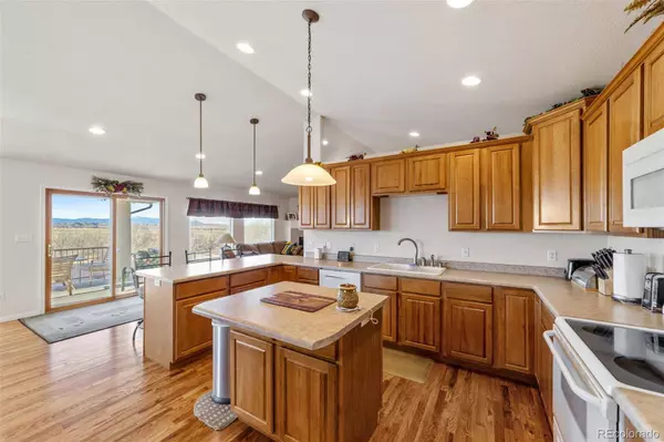 5405 Peregrine DR, Pueblo, CO 81005