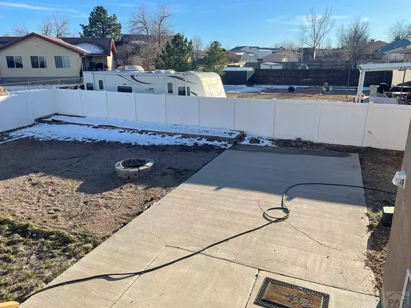 642 Bow Mar Dr, Pueblo West, CO 81007