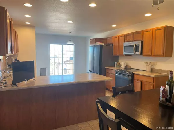 642 S Bow Mar DR, Pueblo West, CO 81007