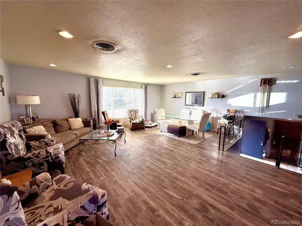 110 Encino DR, Pueblo, CO 81005