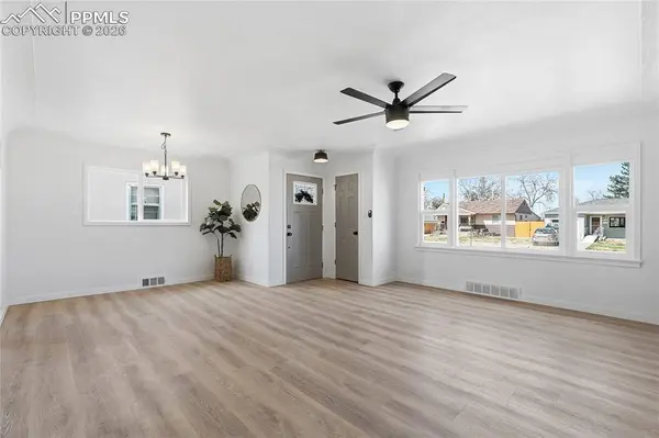 3110 Woodland AVE, Pueblo, CO 81005