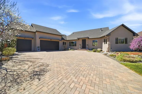1529 Lynn Meadows DR, Pueblo, CO 81005