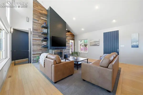 1529 Lynn Meadows DR, Pueblo, CO 81005