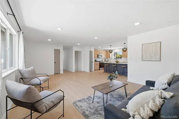 218 Starlite DR, Pueblo, CO 81005