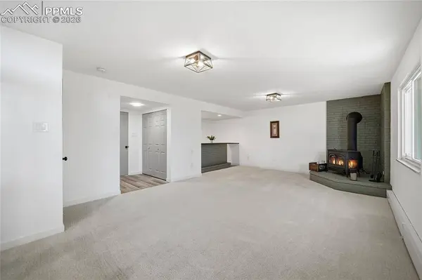 5 Chautard CT, Pueblo, CO 81005