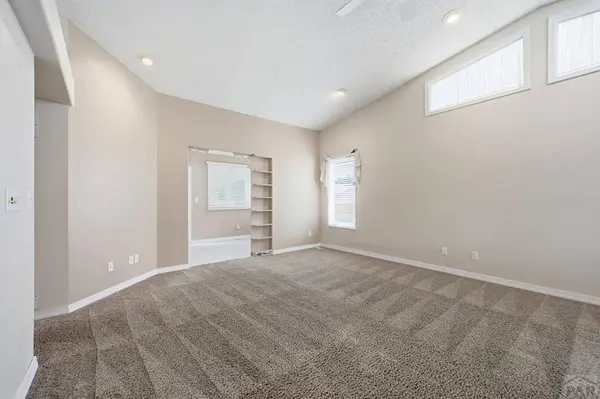 40 Regency Blvd, Pueblo, CO 81005