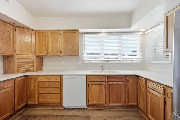 40 Regency Blvd, Pueblo, CO 81005