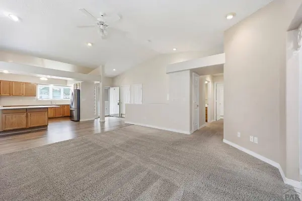 40 Regency Blvd, Pueblo, CO 81005