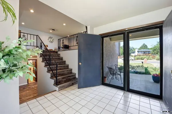 110 Encino Dr, Pueblo, CO 81005