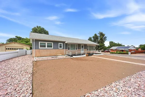 1601 Englewood Dr, Pueblo, CO 81005