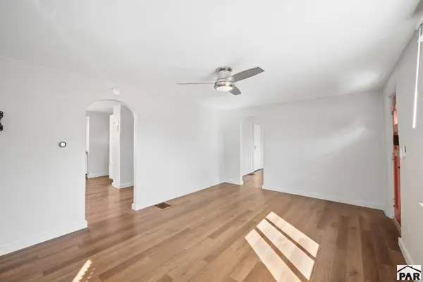 811 Belmont Ave, Pueblo, CO 81004